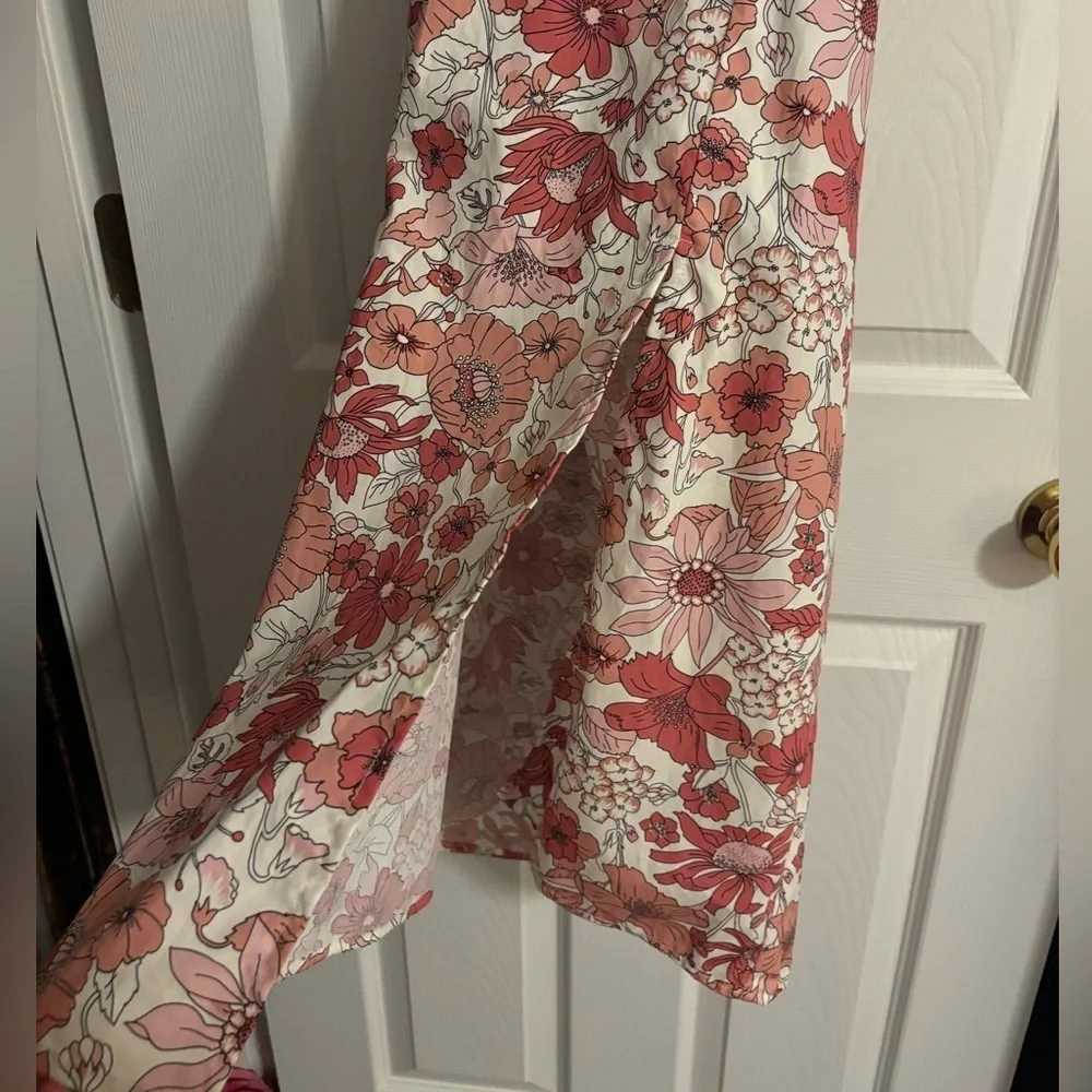 Forever 21 Floral Print Cutout Midi Dress - Picture 6 of 9